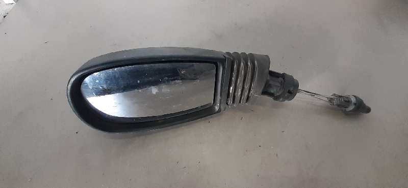 RETROVISOR IZQUIERDO