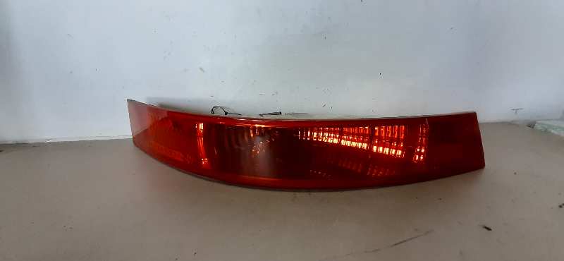 PILOTO DELANTERO DERECHO