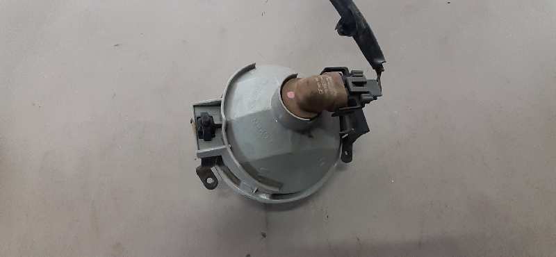 FARO ANTINIEBLA IZQUIERDO