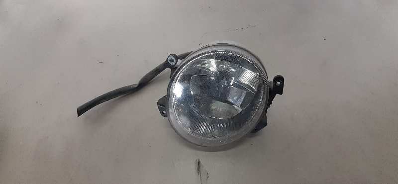 FARO ANTINIEBLA IZQUIERDO