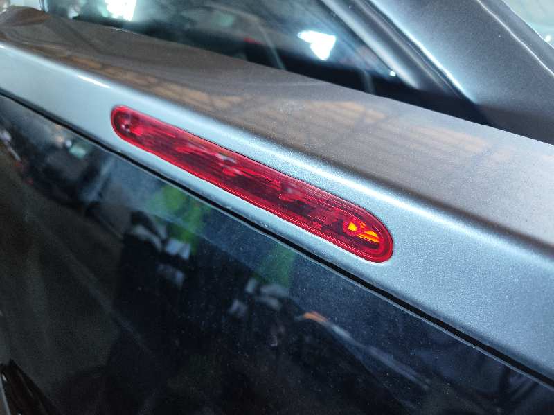 LUZ CENTRAL DE FRENO