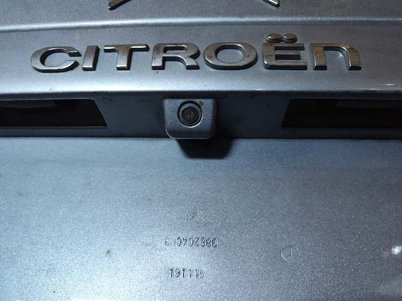 CAMARA DELANTERA APARCAMIENTO