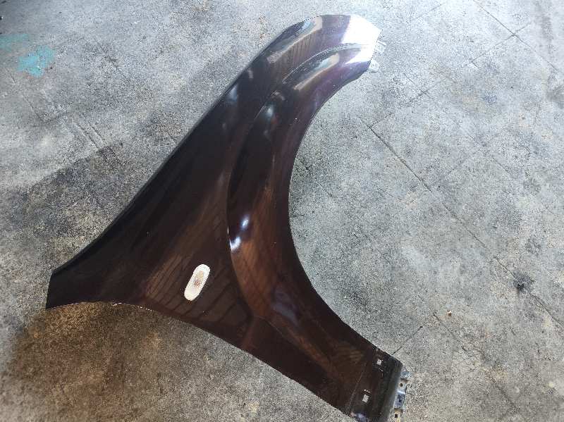 ALETA DELANTERA DERECHA