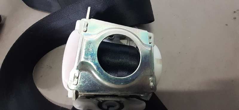 CINTURON SEGURIDAD TRASERO DERECHO