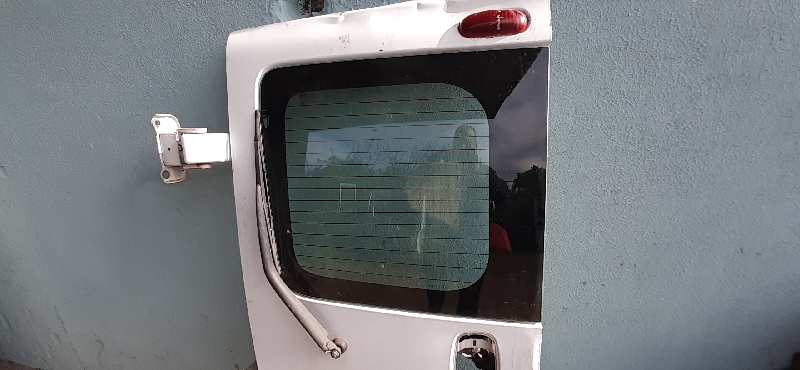 LUNA TRASERA IZQUIERDA