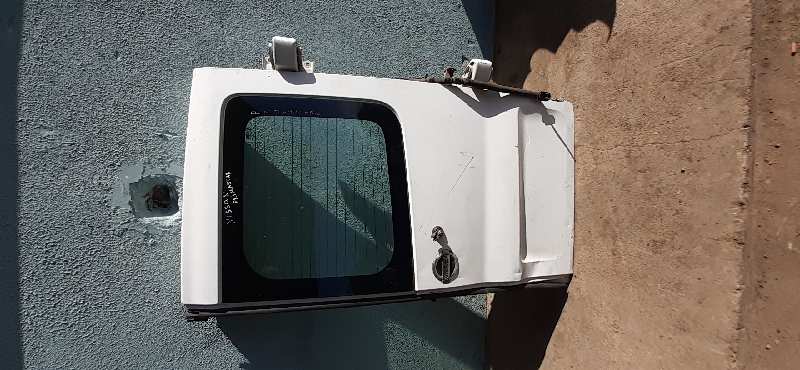 PUERTA TRASERA DERECHA