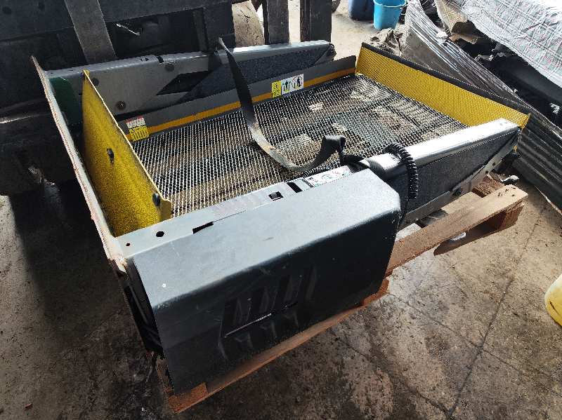 PLATAFORMA ELEVADORA SILLA RUEDAS 