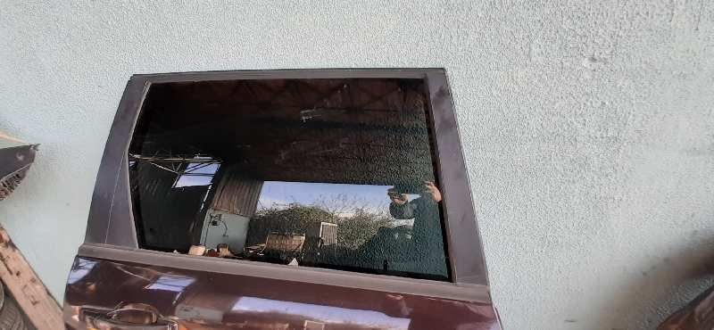 LUNA TRASERA DERECHA