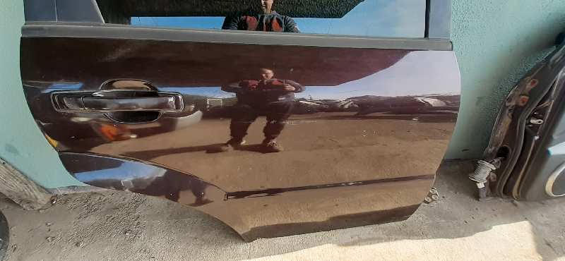 PUERTA TRASERA DERECHA