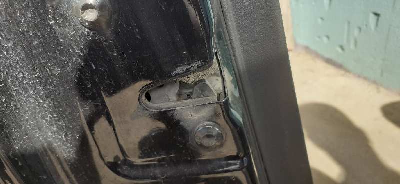 CERRADURA PUERTA DELANTERA IZQUIERDA 