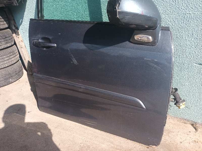 PUERTA DELANTERA DERECHA