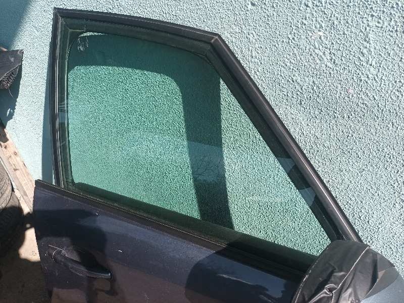 LUNA DELANTERA DERECHA