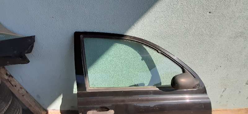 LUNA DELANTERA DERECHA