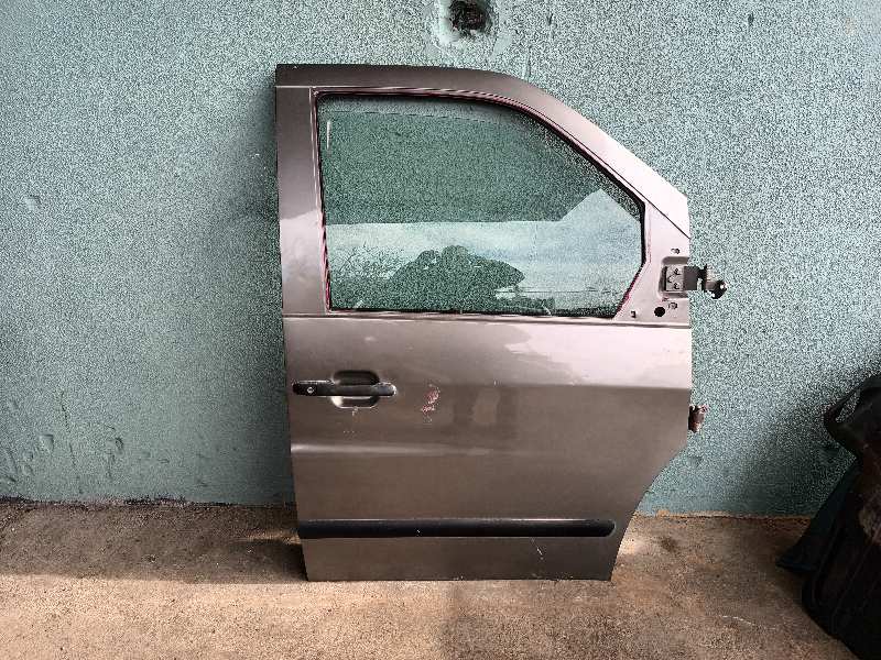 PUERTA DELANTERA DERECHA
