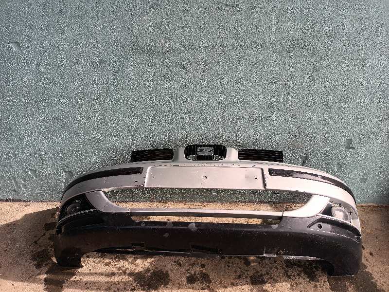 PARAGOLPES DELANTERO