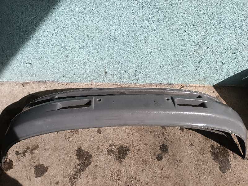 PARAGOLPES DELANTERO