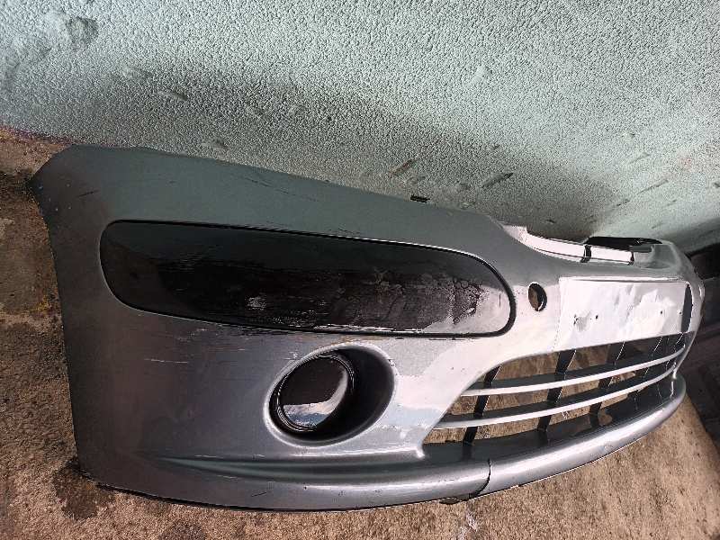 PARAGOLPES DELANTERO