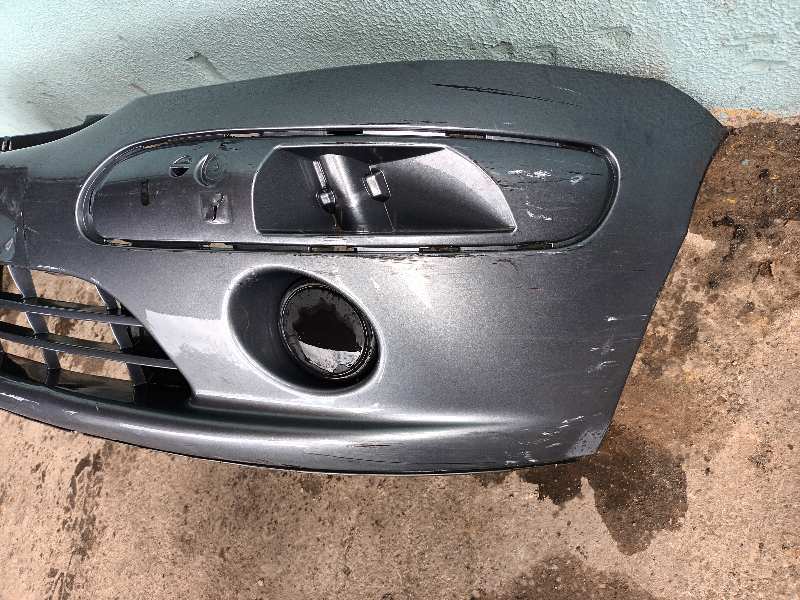 PARAGOLPES DELANTERO