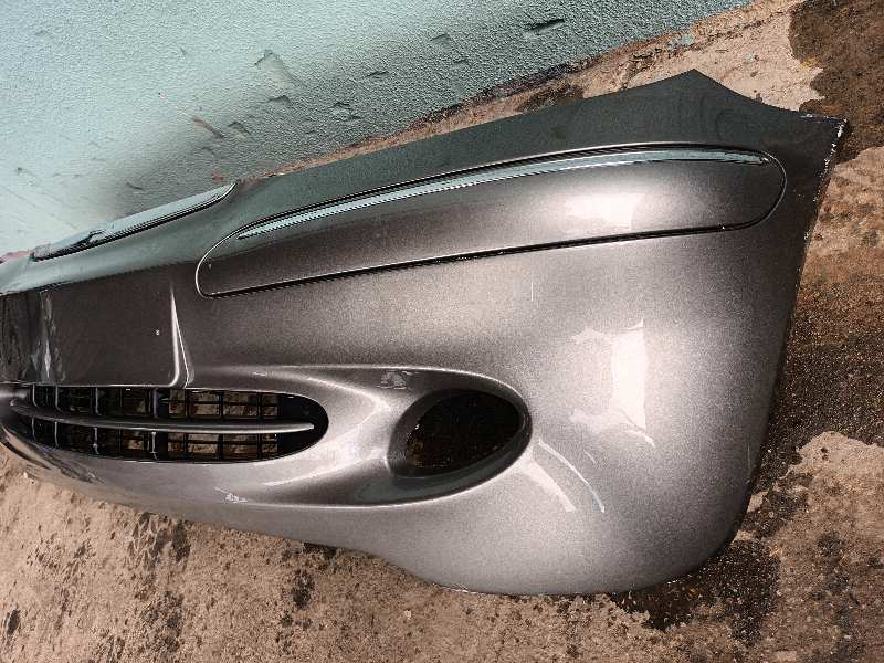 PARAGOLPES DELANTERO