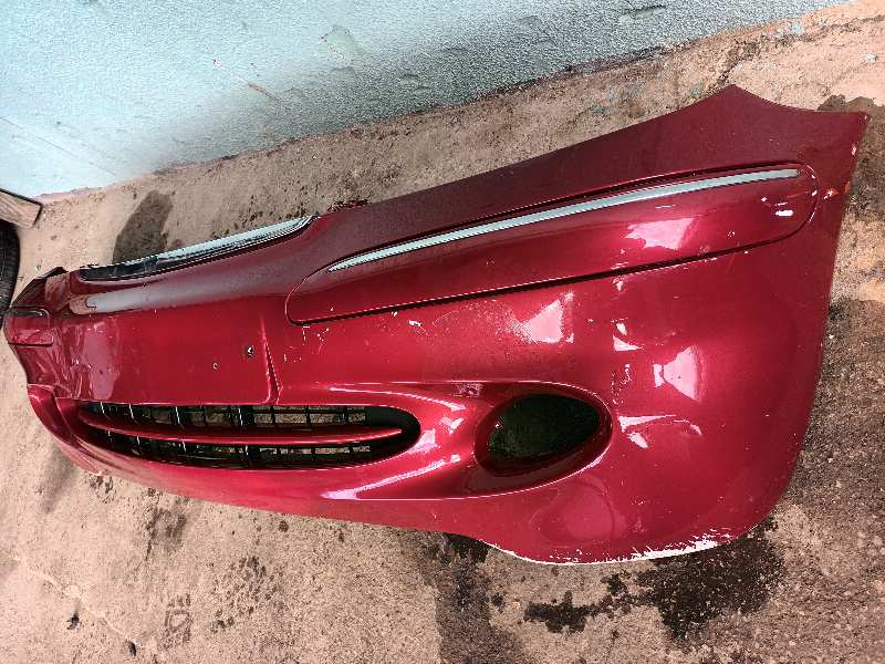 PARAGOLPES DELANTERO