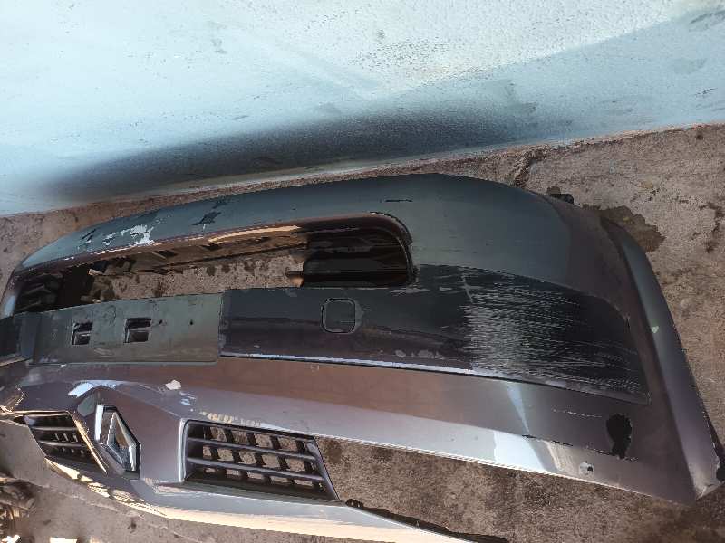 PARAGOLPES DELANTERO