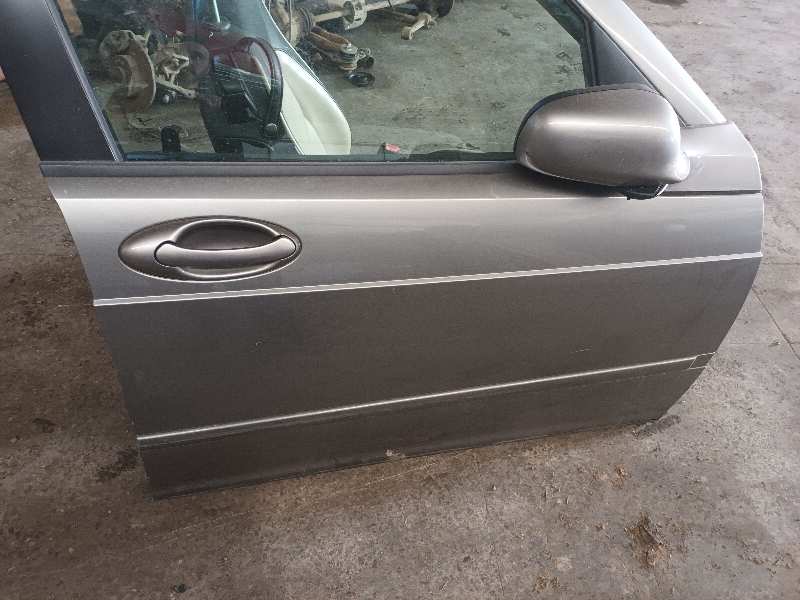 PUERTA DELANTERA DERECHA