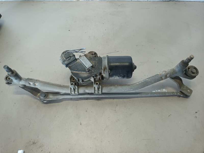 MOTOR LIMPIA DELANTERO