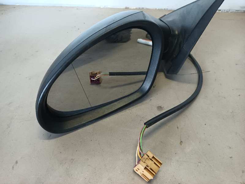 RETROVISOR IZQUIERDO