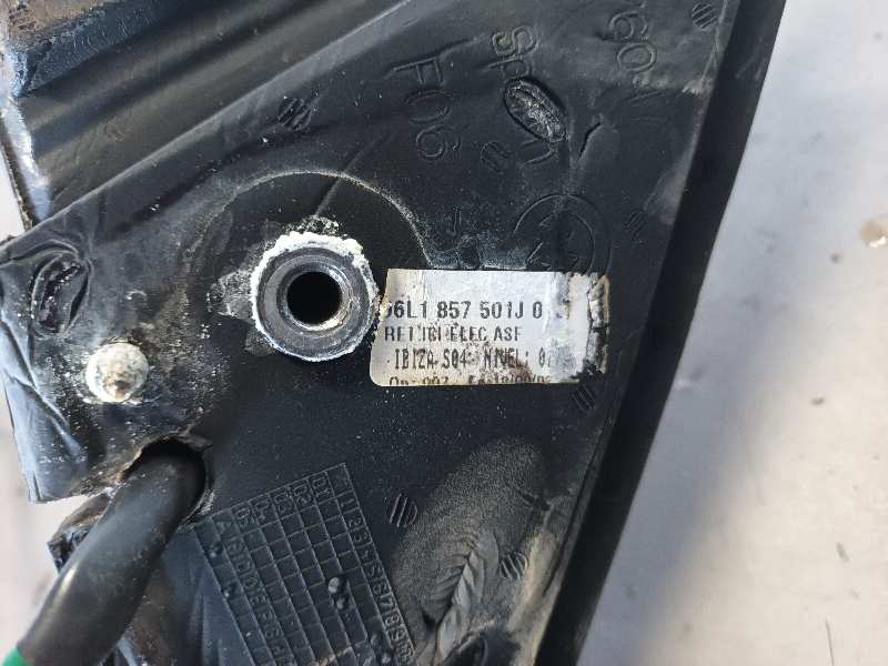 RETROVISOR IZQUIERDO