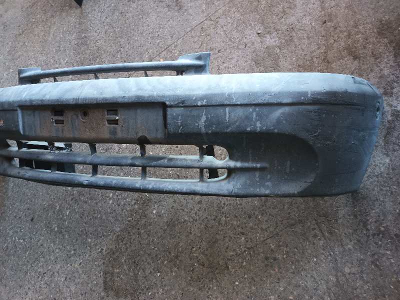 PARAGOLPES DELANTERO