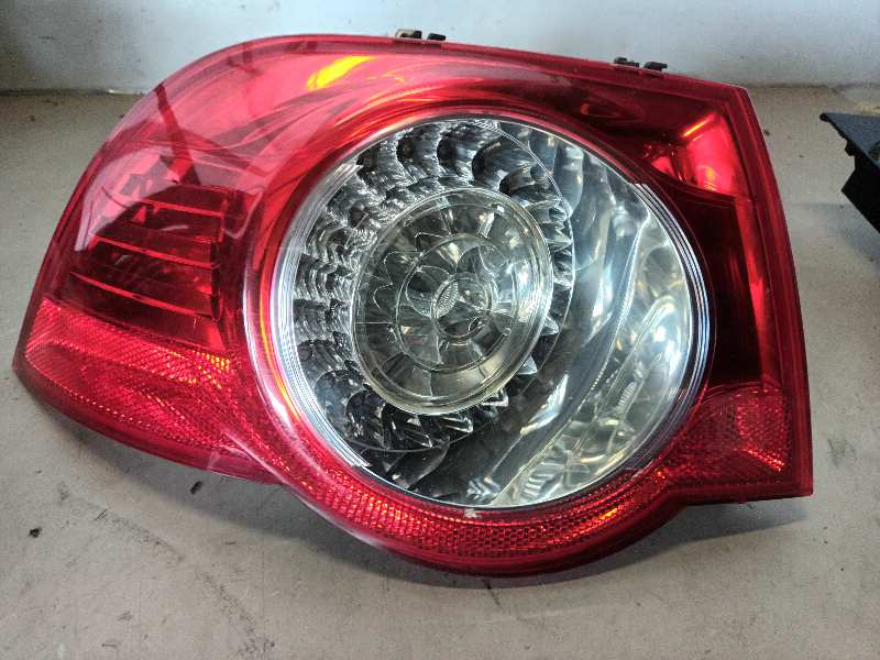 PILOTO TRASERO IZQUIERDO