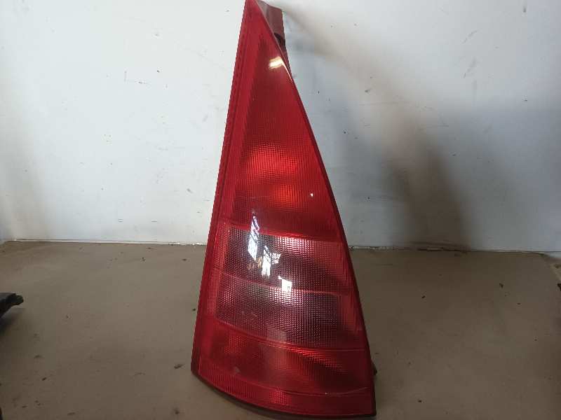 PILOTO TRASERO IZQUIERDO