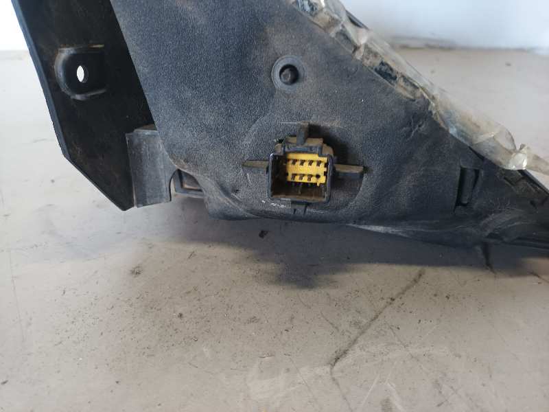 RETROVISOR IZQUIERDO