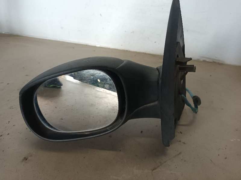 RETROVISOR IZQUIERDO