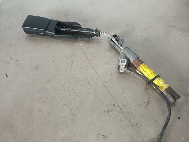 PRETENSOR AIRBAG DERECHO