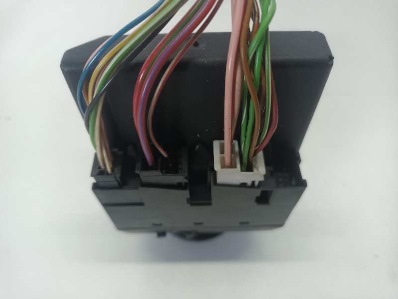 CONMUTADOR DE ARRANQUE