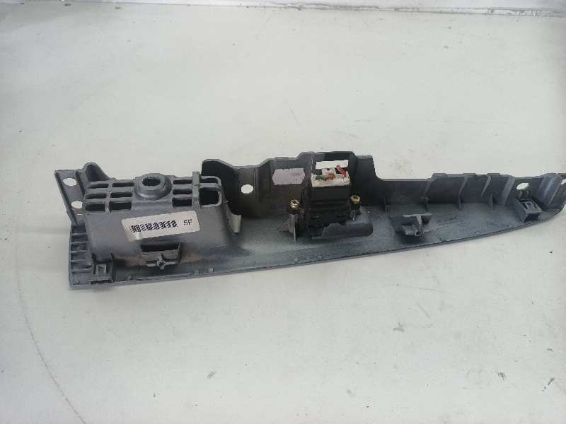 MANDO ELEVALUNAS TRASERO IZQUIERDO