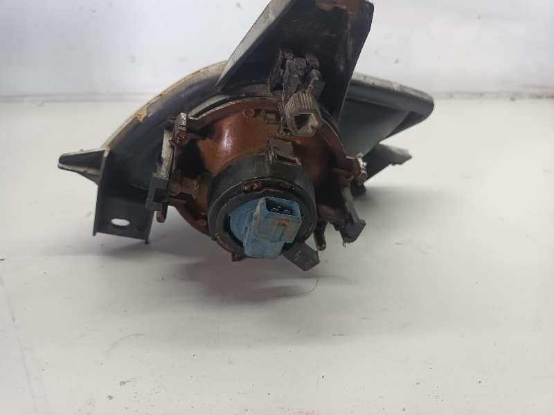 FARO ANTINIEBLA DERECHO