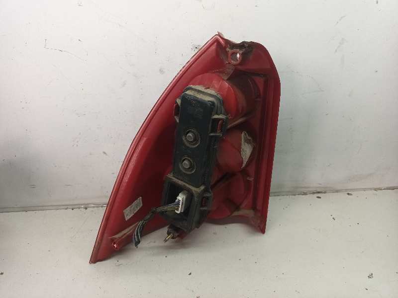 PILOTO TRASERO DERECHO