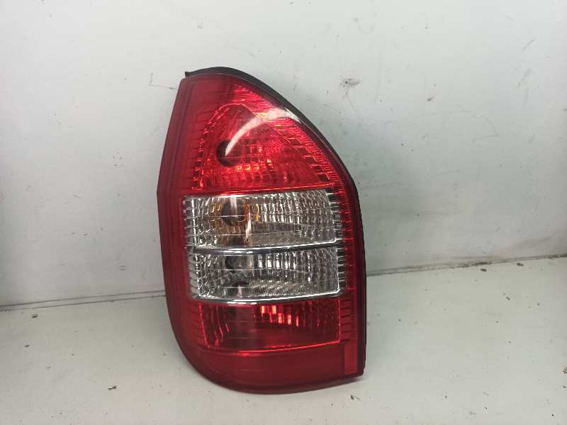 PILOTO TRASERO IZQUIERDO