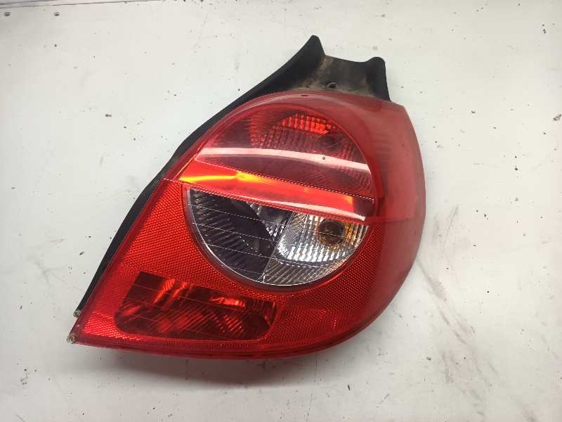 PILOTO TRASERO DERECHO