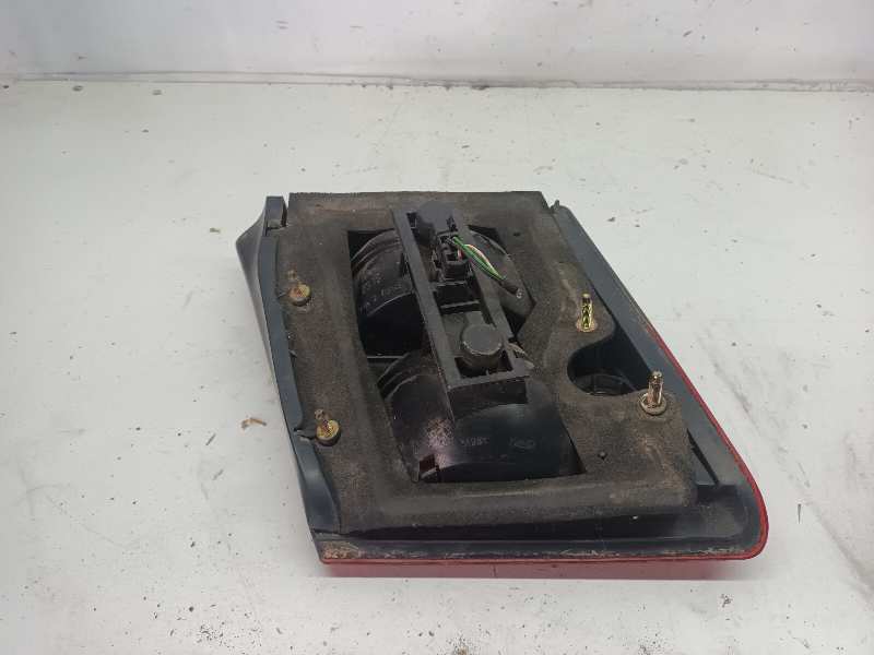 PILOTO TRASERO IZQUIERDO