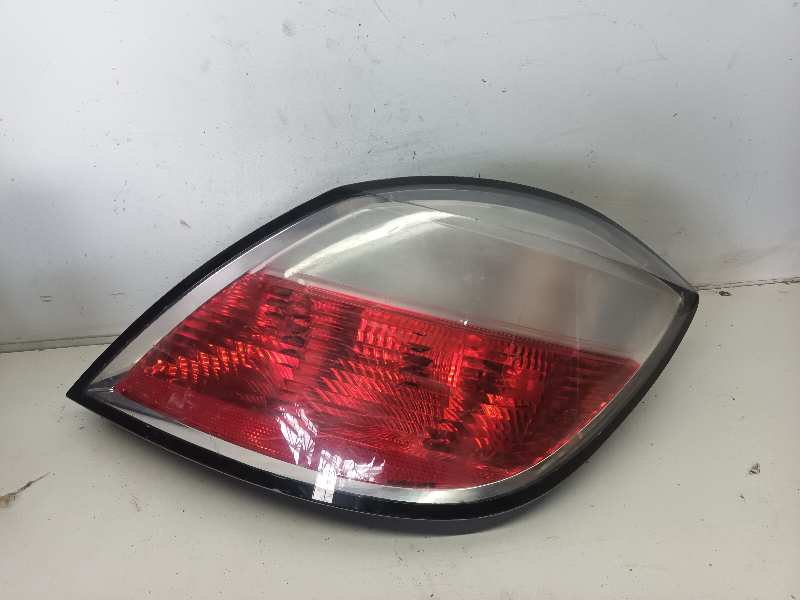 PILOTO TRASERO DERECHO