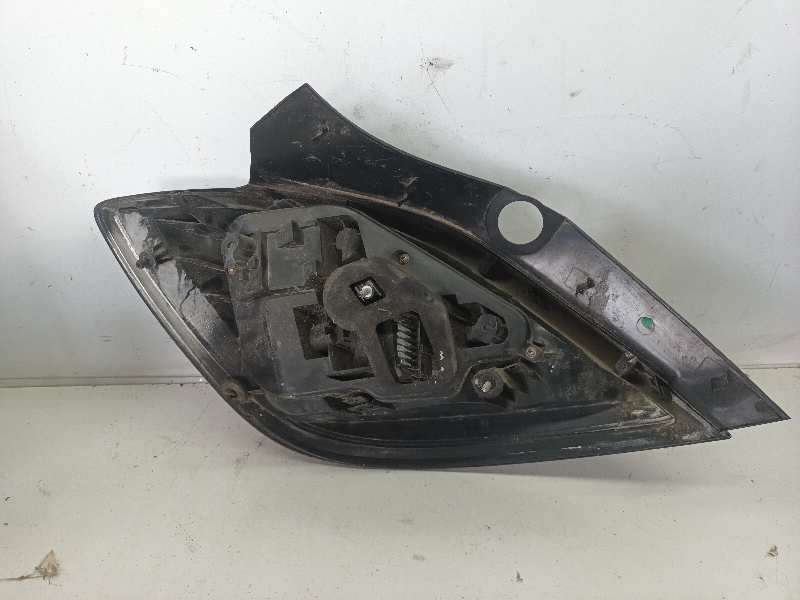 PILOTO TRASERO DERECHO