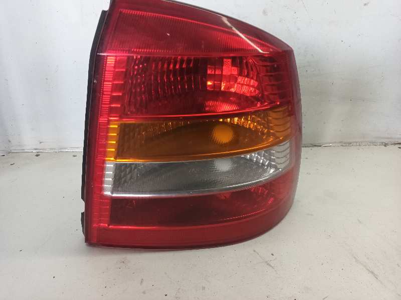 PILOTO TRASERO DERECHO