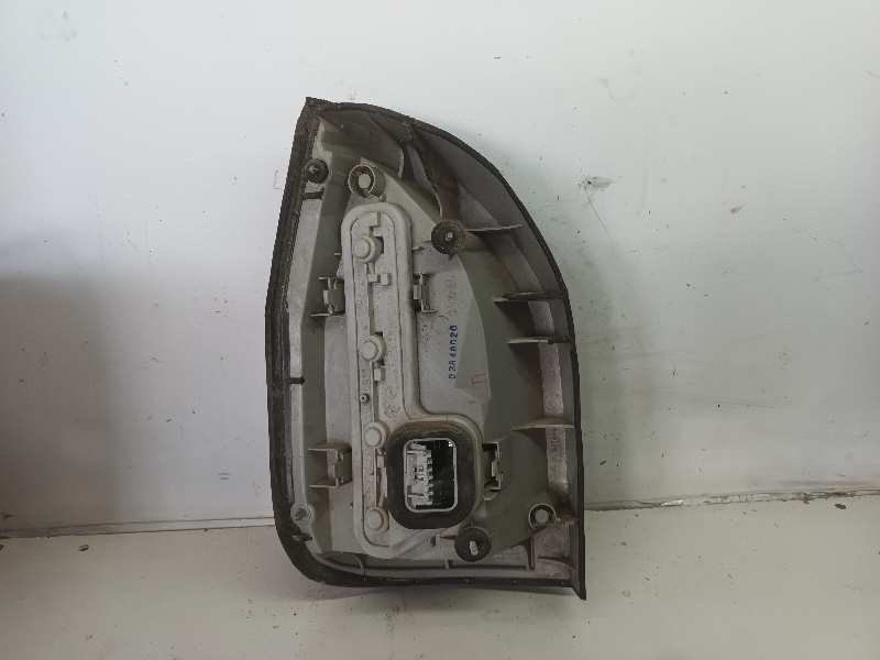 PILOTO TRASERO DERECHO