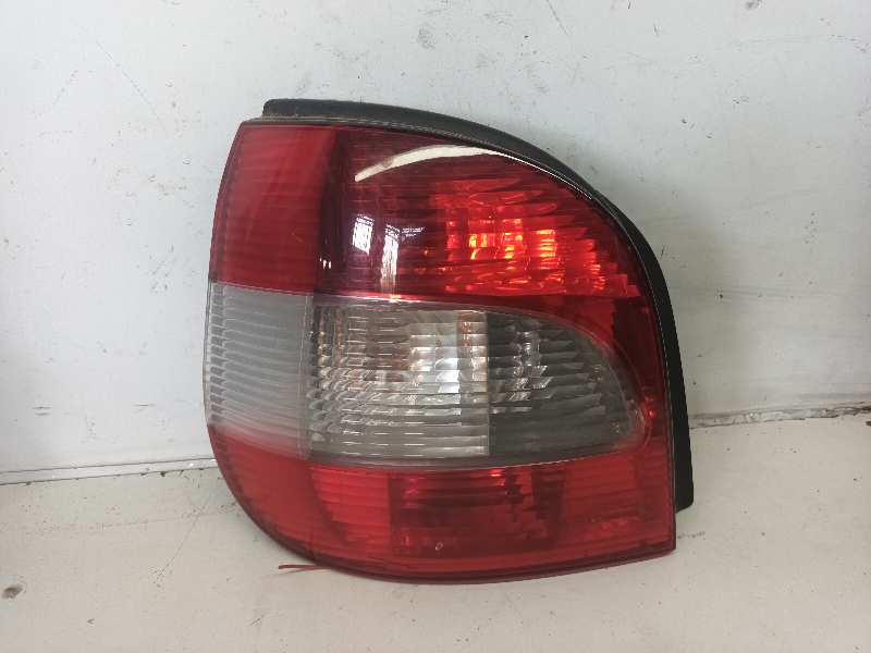 PILOTO TRASERO IZQUIERDO RENAULT SCENIC (JA..)