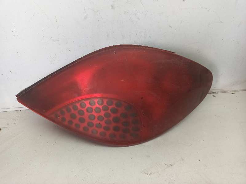 PILOTO TRASERO DERECHO