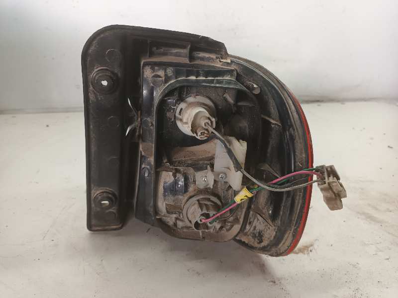 PILOTO TRASERO IZQUIERDO