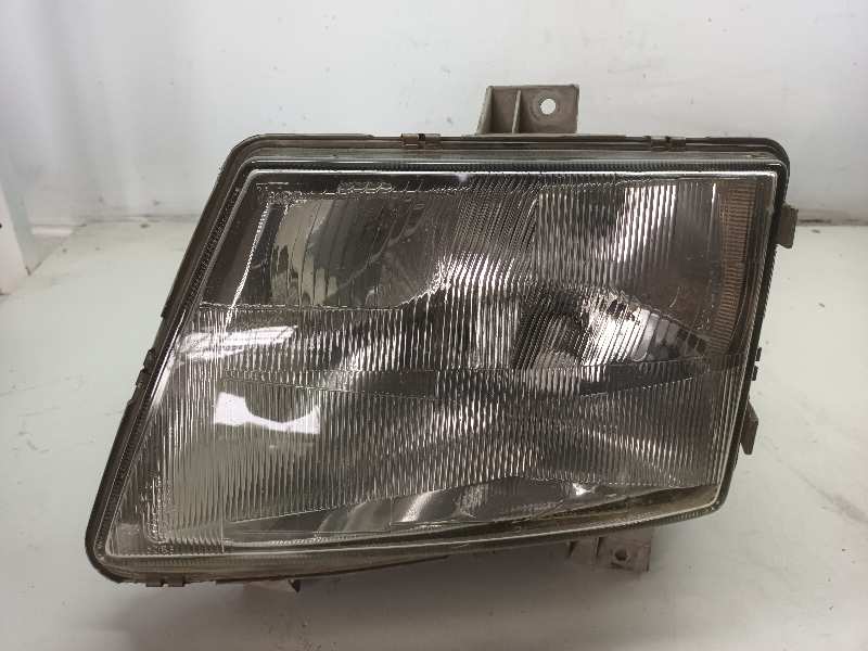 FARO IZQUIERDO MERCEDES CLASE V (W638)
